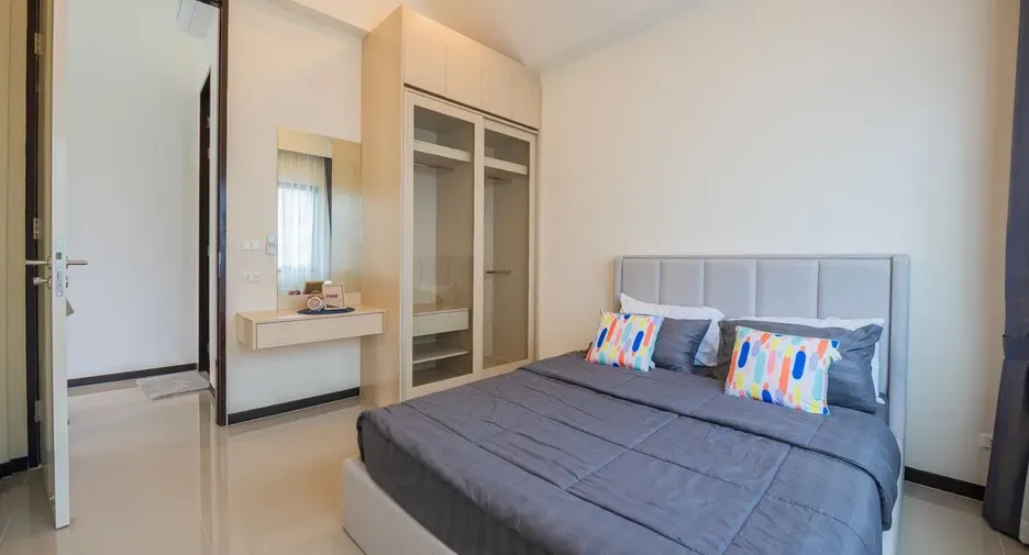 Three Bedroom (150 m²)