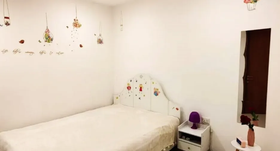 Two Bedroom (94 m²)