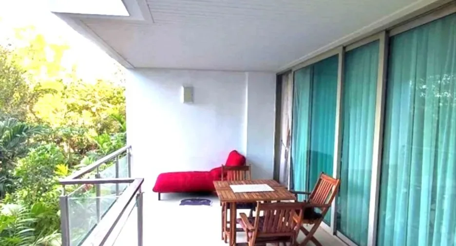 Two Bedroom (94 m²)