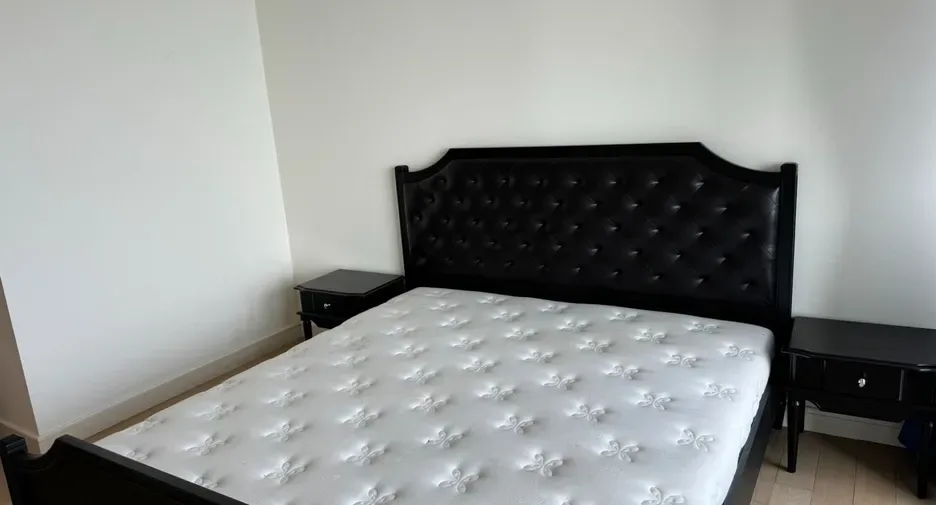 Two Bedroom (116 m²)