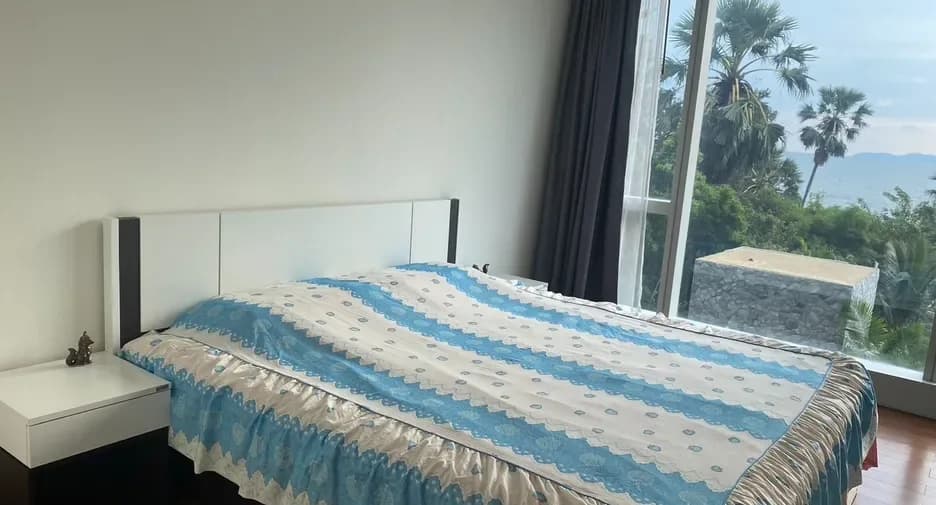 One Bedroom (54 m²)