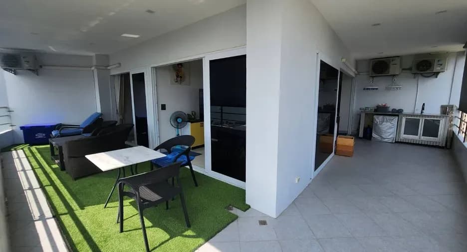 Two Bedroom (95 m²)