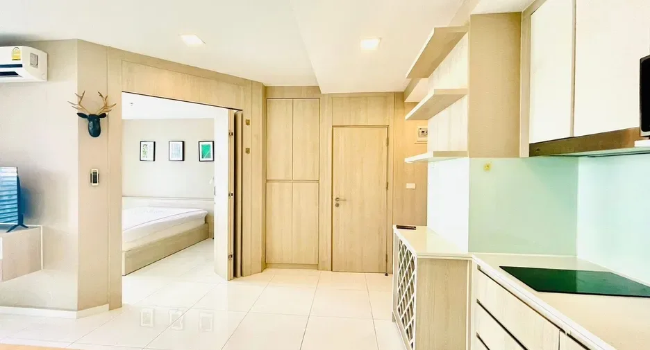 One Bedroom (34 m²)