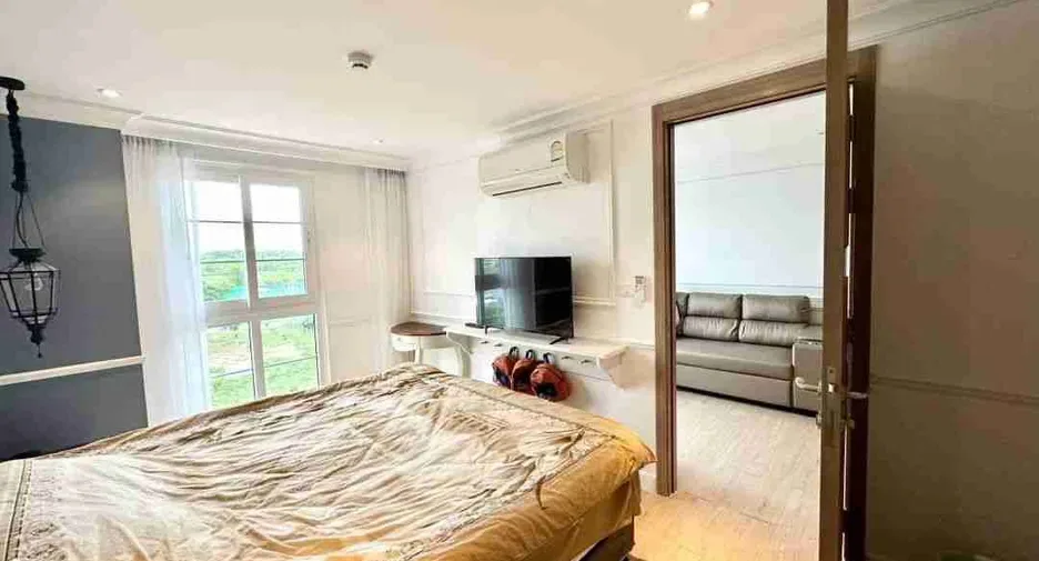 Two Bedroom (52 m²)
