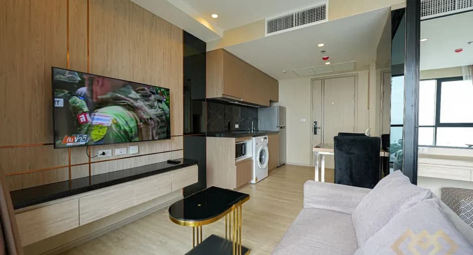 One Bedroom (34 m²)