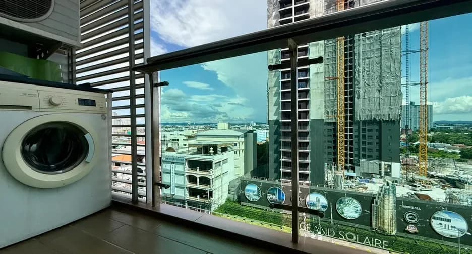 Two Bedroom (58 m²)