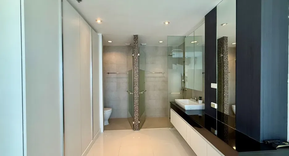 Two Bedroom (58 m²)