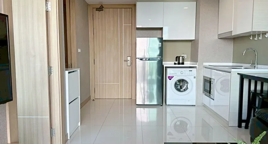 One Bedroom (35 m²)