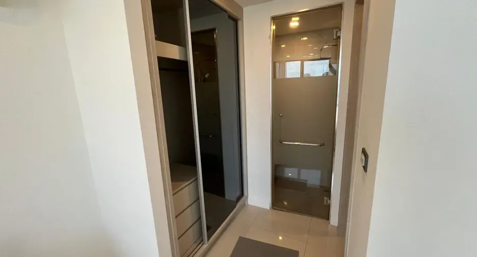 Two Bedroom (63 m²)