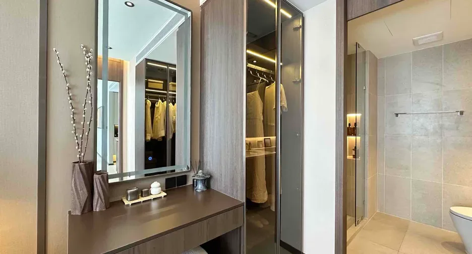 Two Bedroom (96 m²)