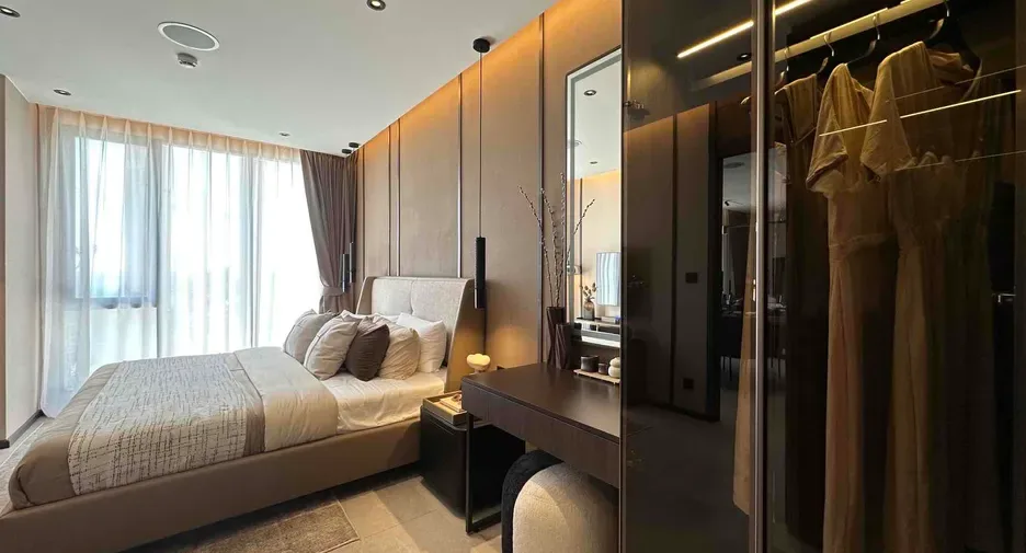 Two Bedroom (96 m²)