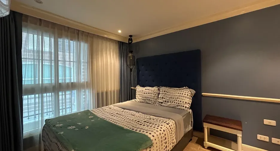 Three Bedroom (86 m²)