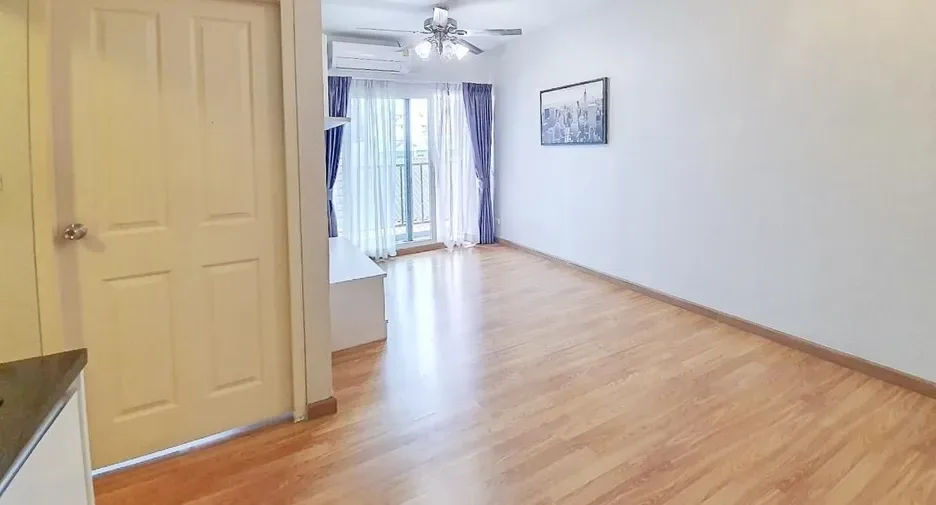 One Bedroom (30 m²)