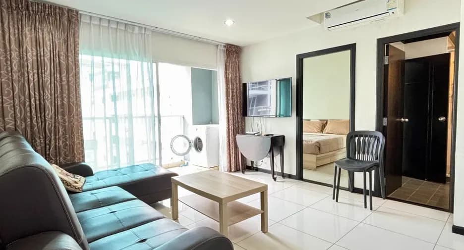 One Bedroom (42 m²)