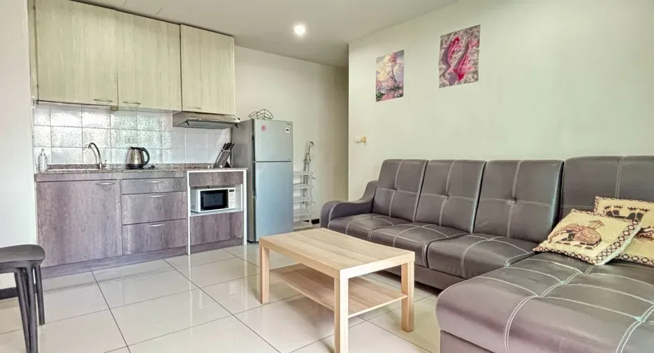One Bedroom (42 m²)