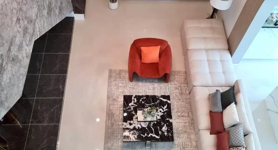 4 Bedroom (342 m²)