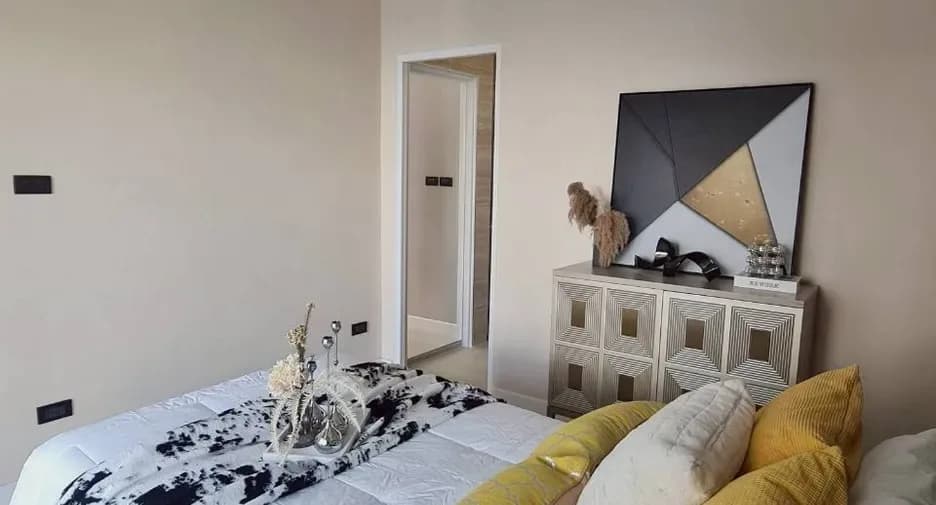 4 Bedroom (342 m²)