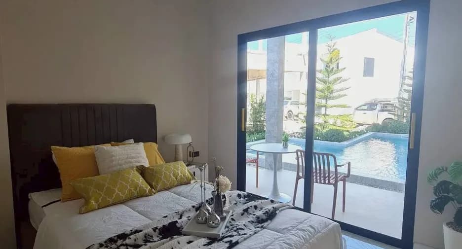 4 Bedroom (342 m²)