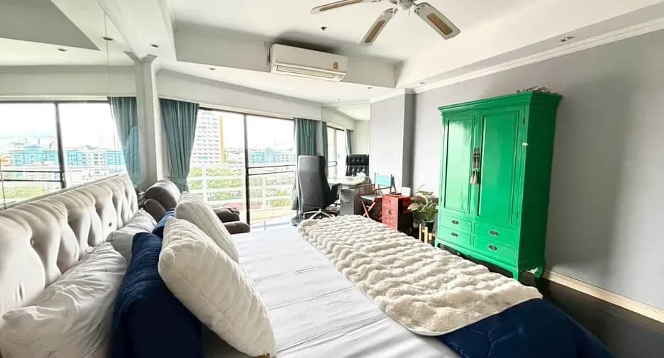 Two Bedroom (115 m²)