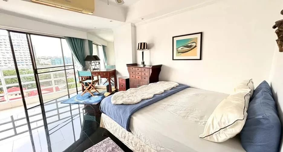 Two Bedroom (115 m²)