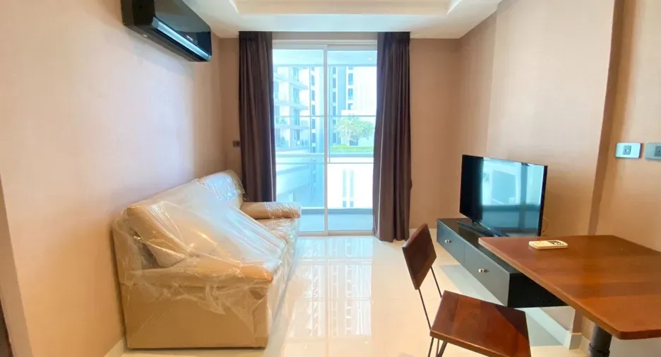 One Bedroom (32 m²)