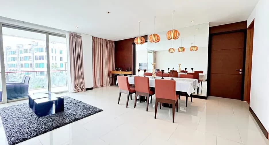 Two Bedroom (124 m²)