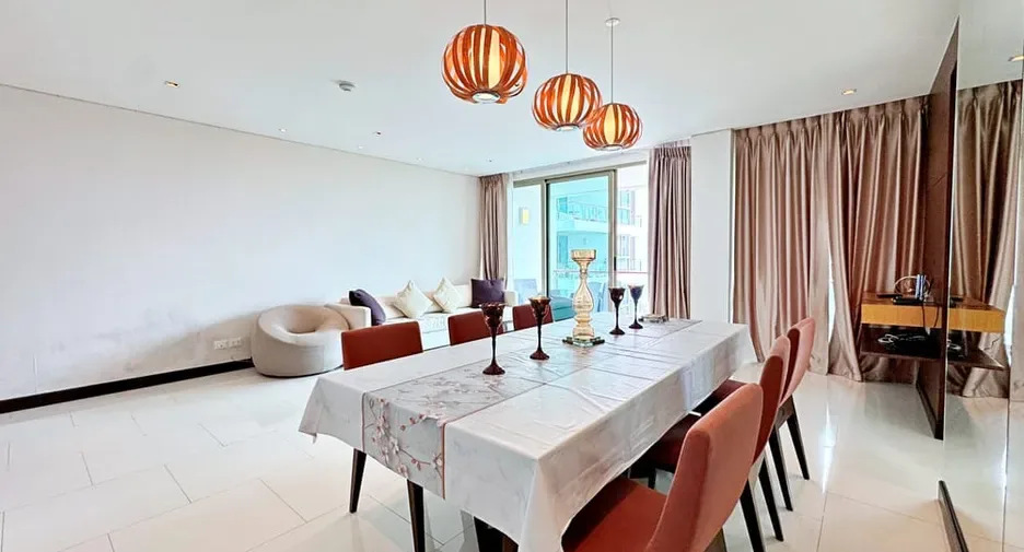 Two Bedroom (124 m²)