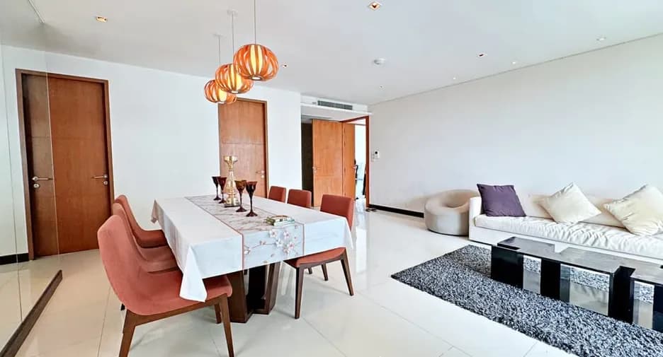 Two Bedroom (124 m²)