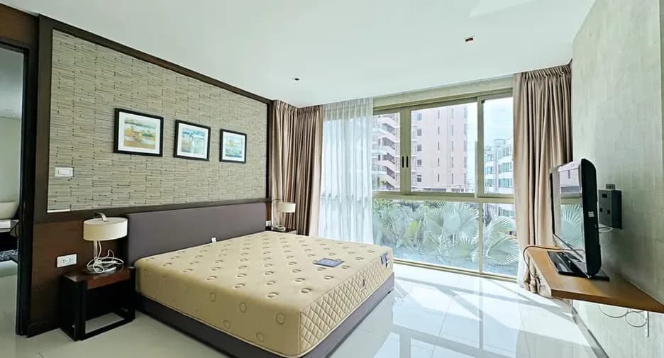 Two Bedroom (124 m²)