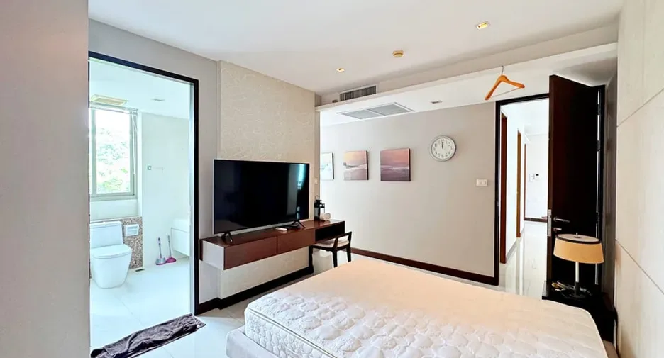Two Bedroom (124 m²)