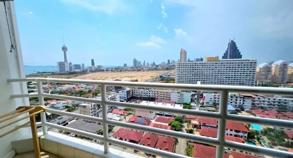 One Bedroom (87 m²)