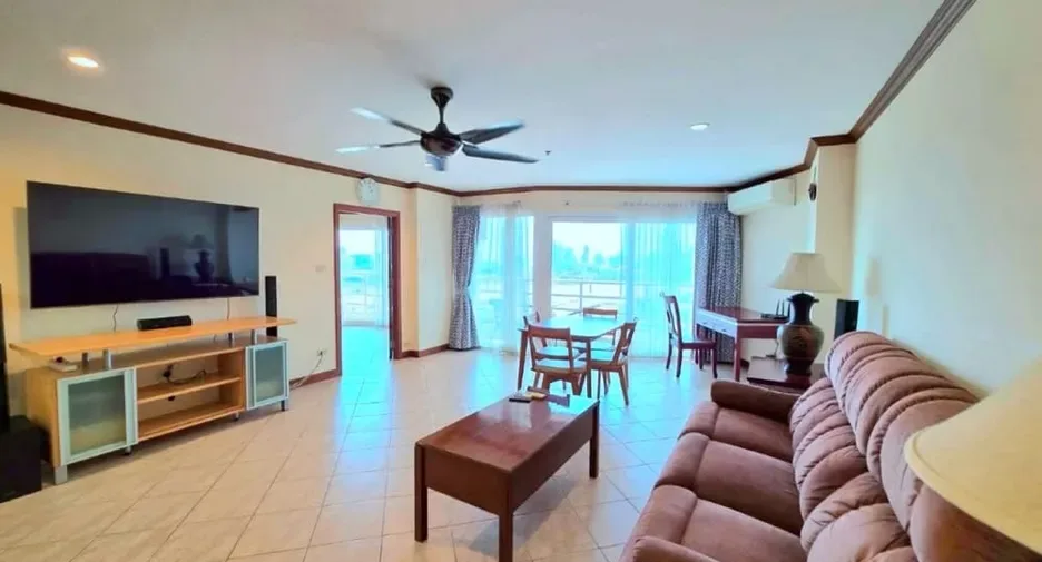 One Bedroom (87 m²)