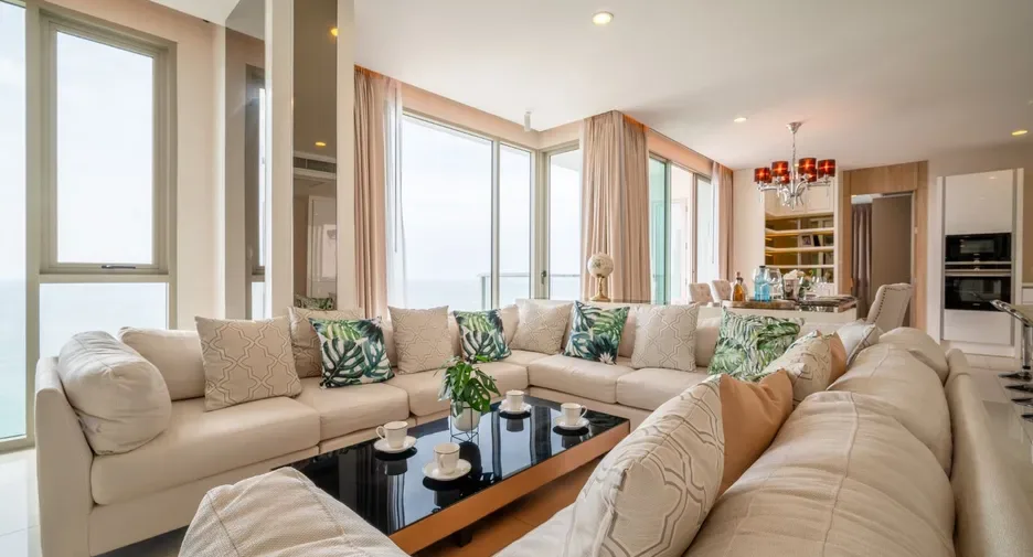Three Bedroom (164 m²)