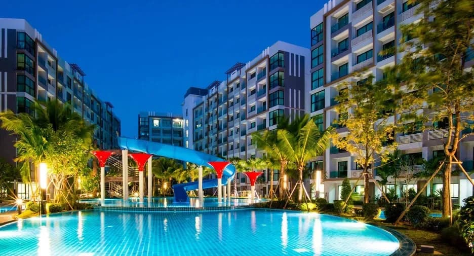 Dusit Grand Park 1