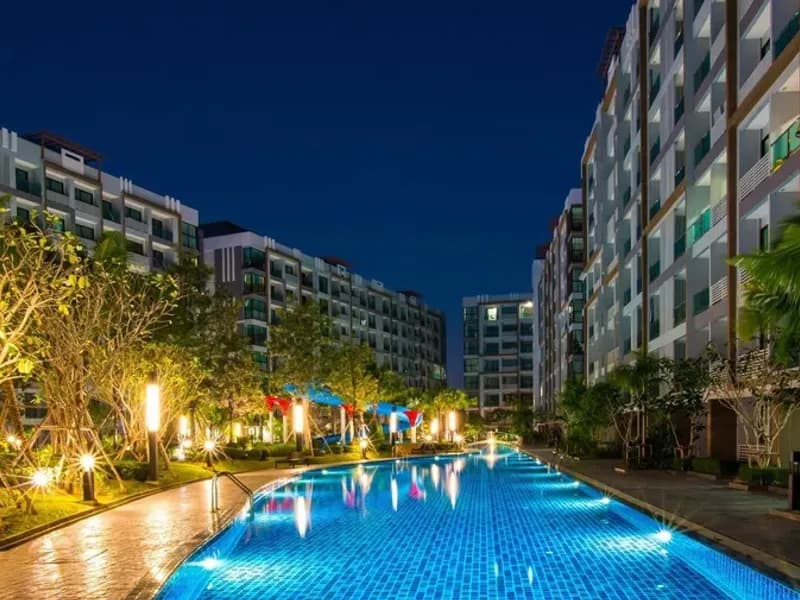 Dusit Grand Park 1