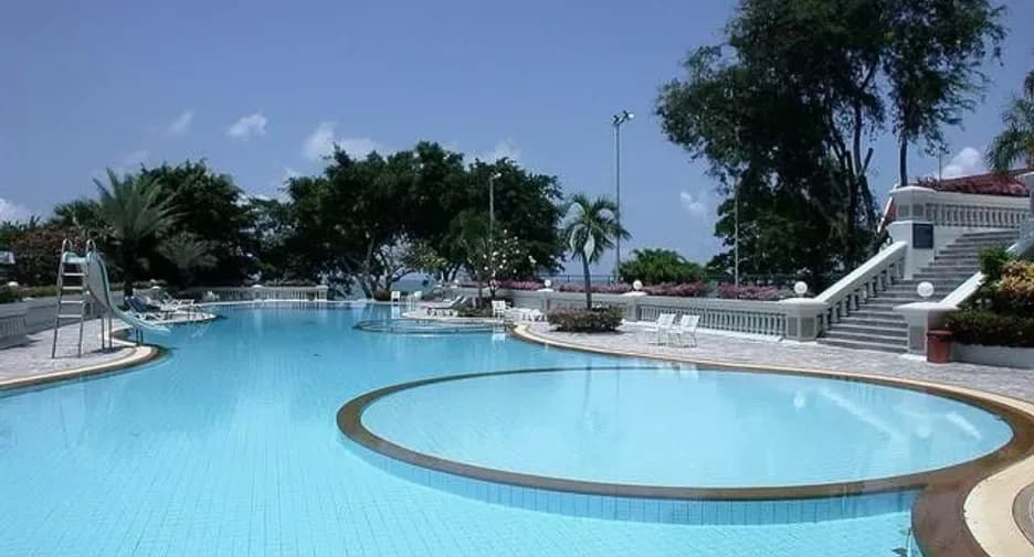 Silver Beach Wongamat