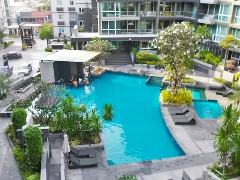 Apus Condo