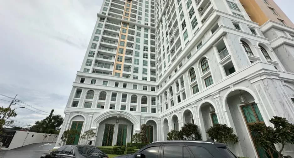 The Empire Tower Pattaya