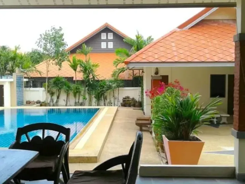 Baan Suan Neramit 2
