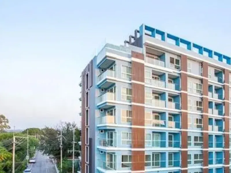 Long beach condo