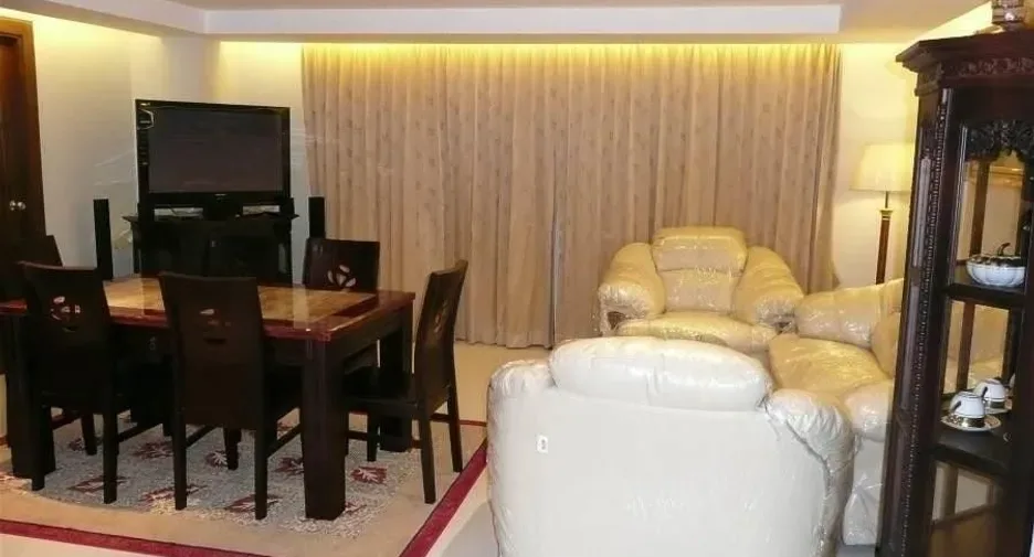 Hyde Park Residence 1