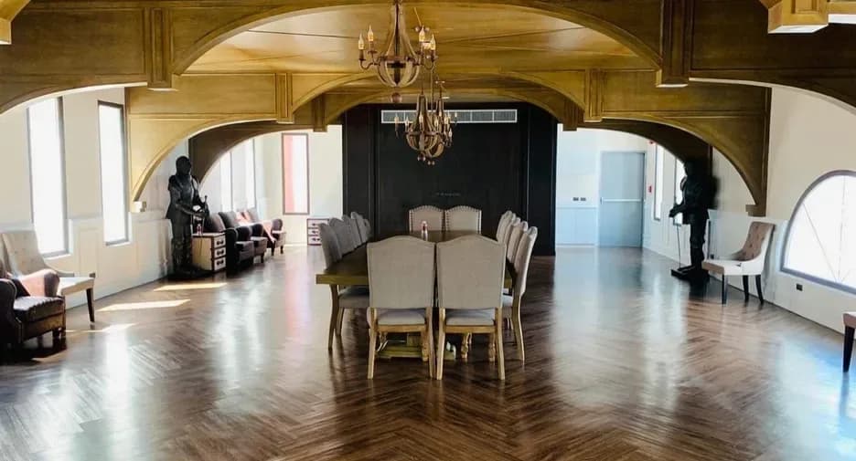Espana condo