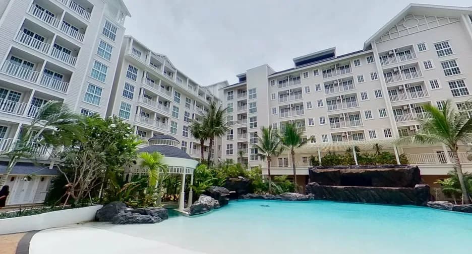 Grand Florida Beachfront