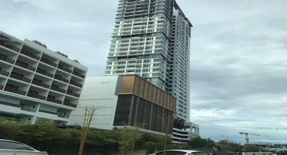 Veranda Residence