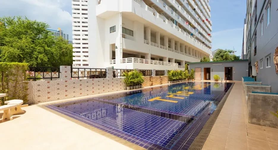 Trio Gems condo