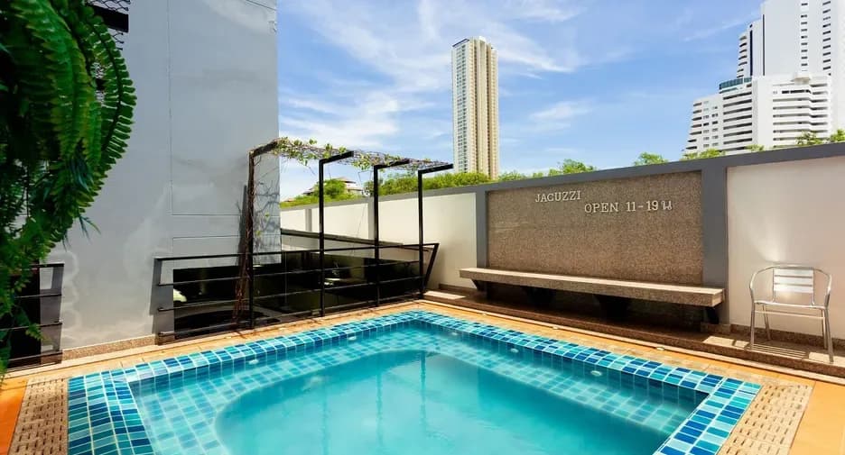 Trio Gems condo