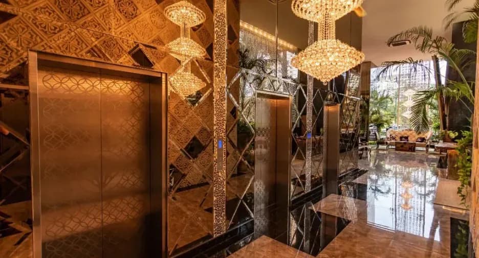 Riviera Wongamart